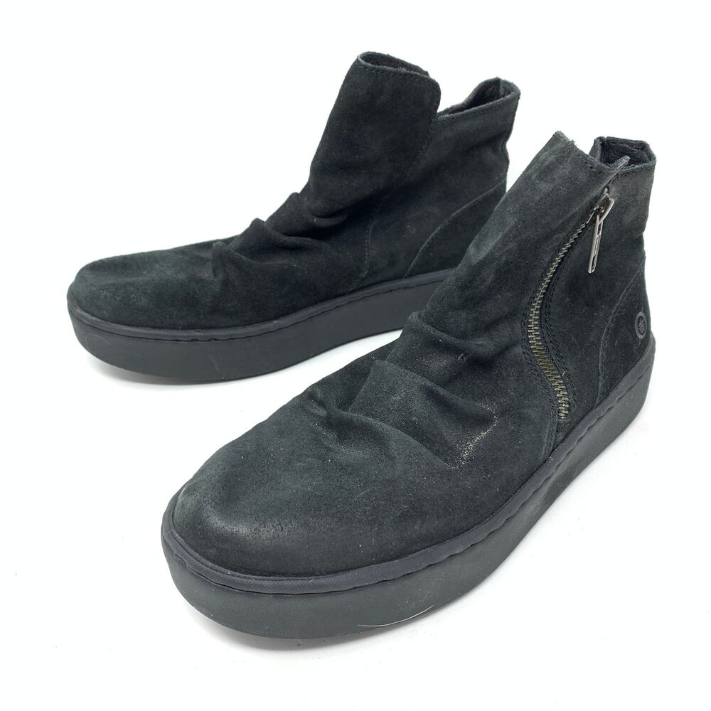 Born Women's Size 7 Scone Distressed Suede Ankle Booties Round Toe Black - Picture 3 of 7